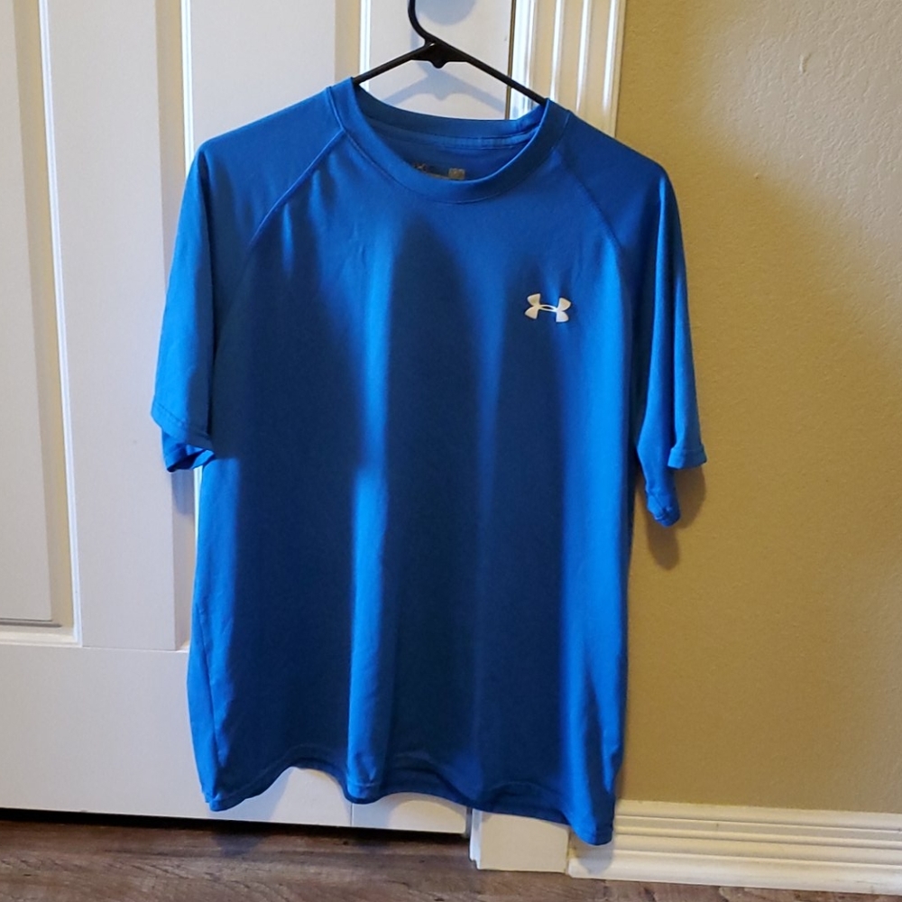 Under armour t-shirt